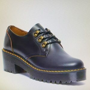 Dr Martens Women shoes - Leona LO Vintage Leather Heeled shoes size 9